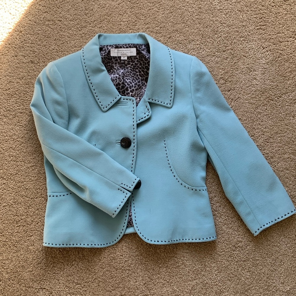 Tahari Petite Blazer Size 6P